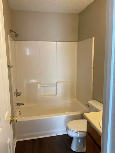 2000 Hampton Meadows Ln, Cramerton, NC 28032 photo 8