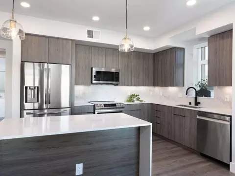 7688 Saint Patrick Way, Dublin, CA 94568 photo 2