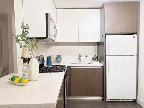 1250 W 37th St, Los Angeles, CA 90007 photo 10