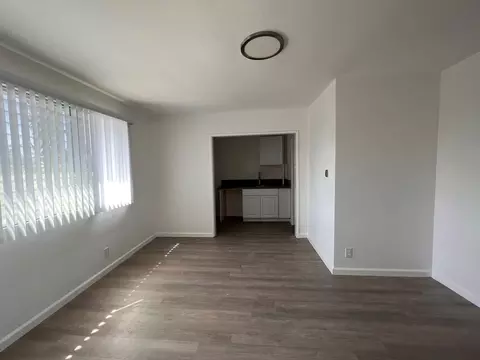 3718 Clarington Ave, Los Angeles, CA 90034
