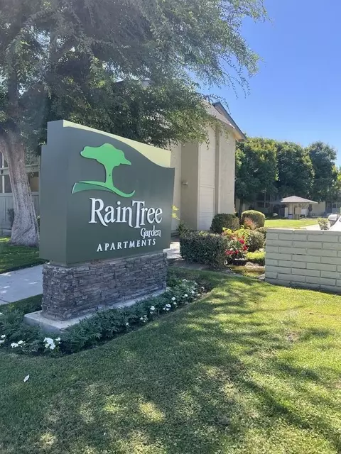 5051 Ming Ave, Bakersfield, CA 93309
