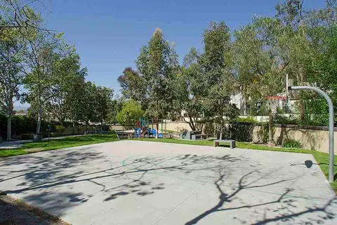 264 Rancho Del Oro Dr, Oceanside, CA 92057 photo 4