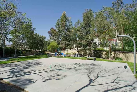 264 Rancho Del Oro Dr, Oceanside, CA 92057 photo 4