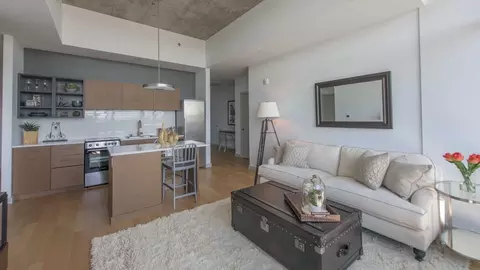 315 A St, Boston, MA 02210 photo 10