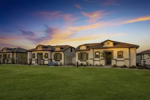 9200 W Mcdowell Rd, Phoenix, AZ 85037 photo 2