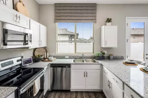 9200 W Mcdowell Rd, Phoenix, AZ 85037 photo 6