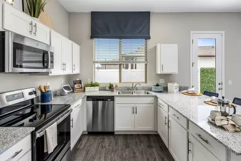 9200 W Mcdowell Rd, Phoenix, AZ 85037 photo 8