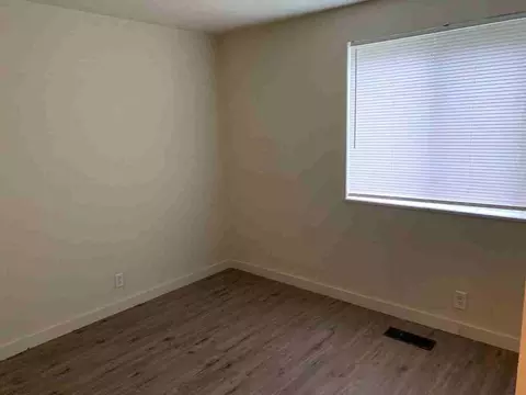 1706 Leighton Ave, Akron, OH 44314 photo 7