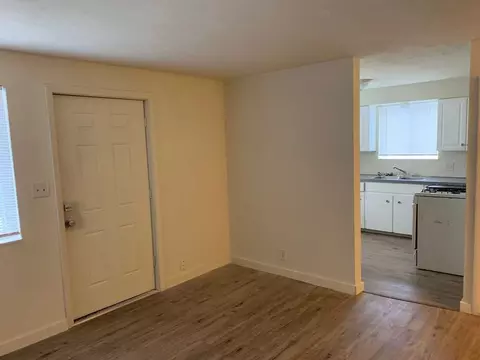 1706 Leighton Ave, Akron, OH 44314 photo 3