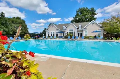8 Poolside Ct, Catonsville, MD 21228 photo 14