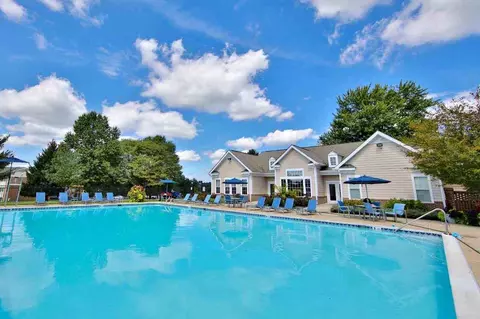 8 Poolside Ct, Catonsville, MD 21228 photo 11