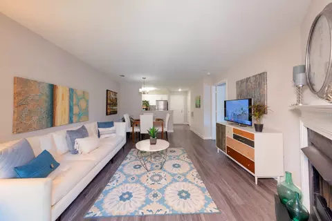 13000 Wilkes Way, Herndon, VA 20170 photo 2