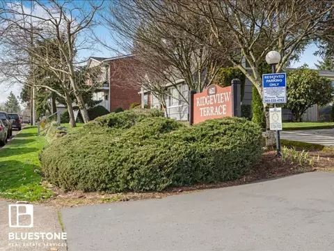 4611 SW Luradel St, Portland, OR 97219