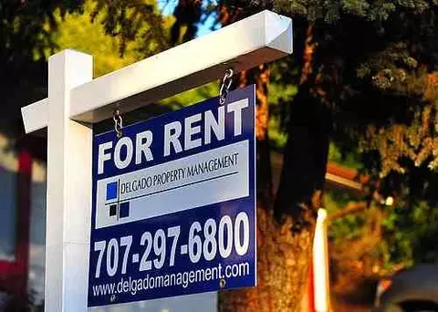 917 1st St, Benicia, CA 94510 photo 4