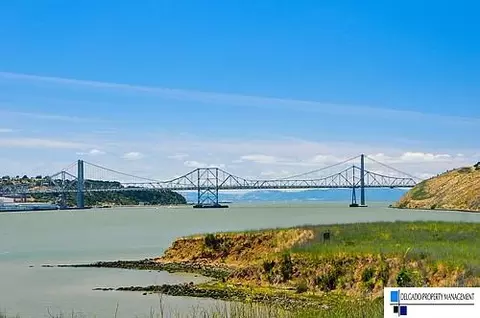 917 1st St, Benicia, CA 94510 photo 2