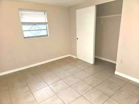 10314 N 9th St, Tampa, FL 33612