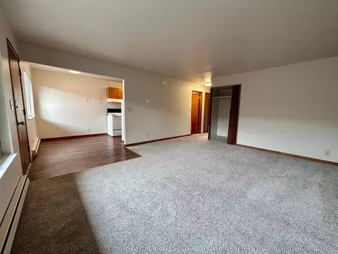 3200 NE 140th St, Seattle, WA 98125