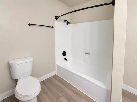 156 Pond Pl, Vista, CA 92083 photo 16