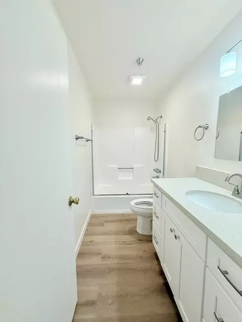 12516 Cranbrook Ave, Hawthorne, CA 90250 photo 5