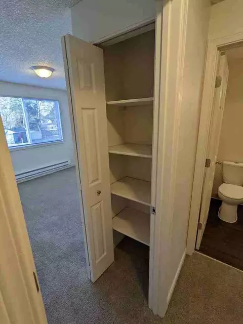 4450 SW Stoddard Dr, Aloha, OR 97078 photo 20