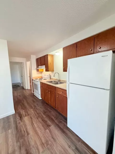 275 Massabesic St, Manchester, NH 03103