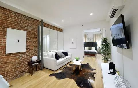 67 Wall St, New York, NY 10005
