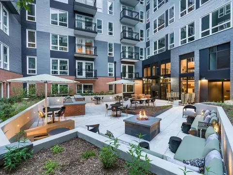 1700 H St NE, Washington, DC 20002 photo 4