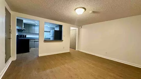 622 1st Ave W, Seattle, WA 98119