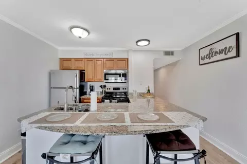 Undisclosed, Tampa, FL 33607 photo 12