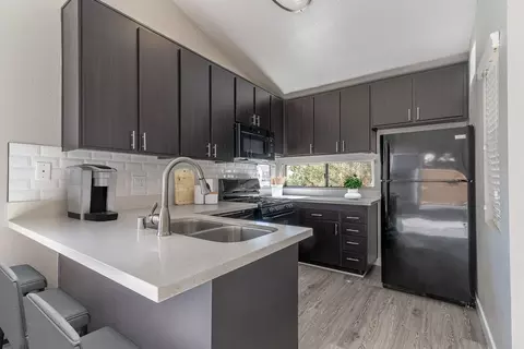 30598 Independence Ave, Redlands, CA 92374 photo 5