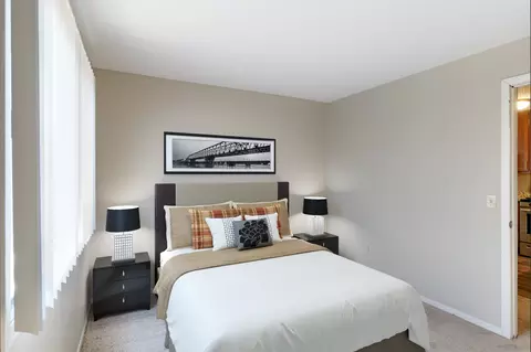 1813 Trailway Dr, Eagan, MN 55122 photo 9