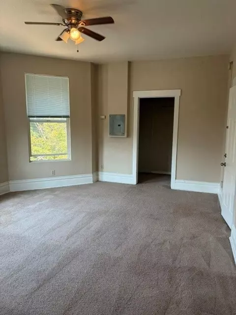 1901 E Jefferson St, Seattle, WA 98122
