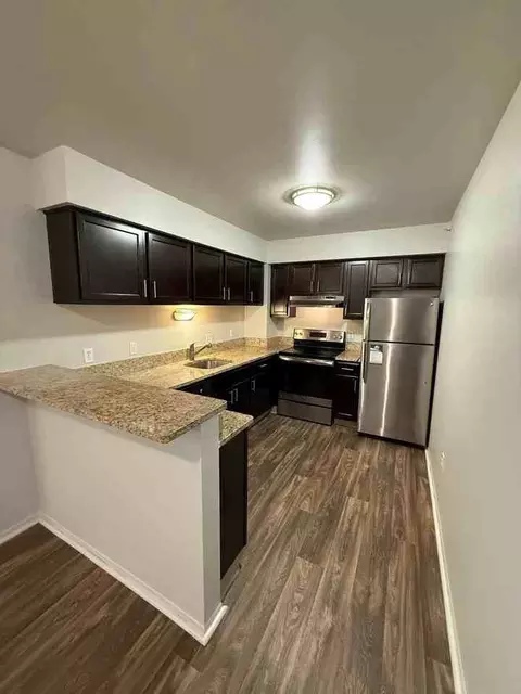 4520 Dover Hills Dr, Kalamazoo, MI 49009 photo 6