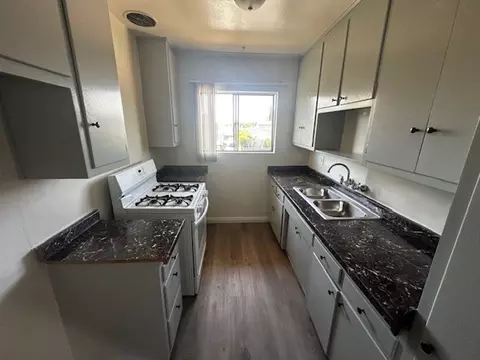 6444 Tujunga Ave, North Hollywood, CA 91606