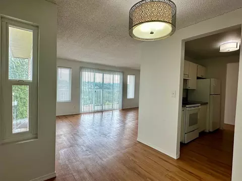 3060 SW Avalon Way, Seattle, WA 98126