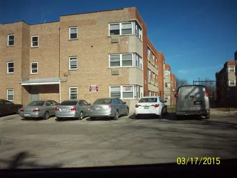 2405 W Balmoral Ave, Chicago, IL 60625