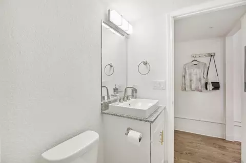 824 Camino La Costa, Austin, TX 78752 photo 34