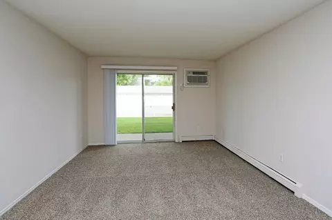 1402 S Marion Rd, Sioux Falls, SD 57106