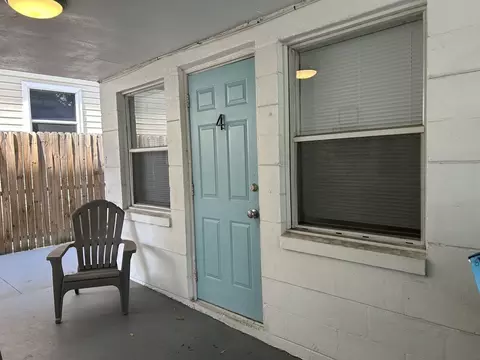 445 7th Ave N, Saint Petersburg, FL 33701