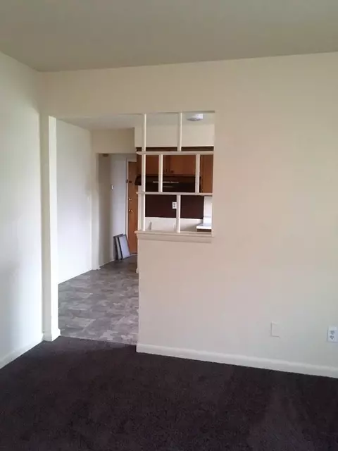 107 E Adair St, Louisville, KY 40214