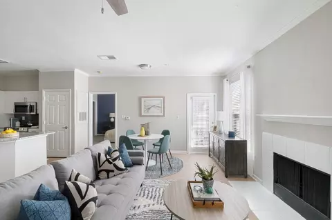 310 Highroad Dr, Charlotte, NC 28262 photo 16