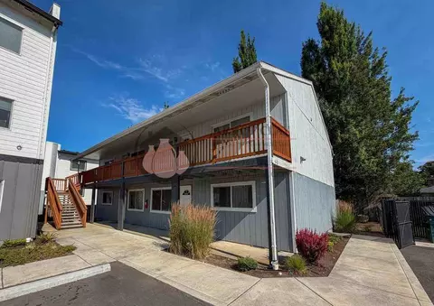 621 Plymouth Dr NE, Keizer, OR 97303