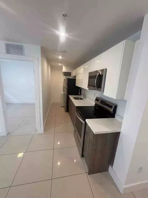 821 SW 18th Ave, Miami, FL 33135