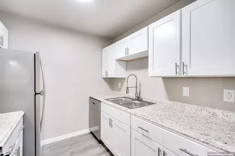 2339 Chalet Gardens Rd, Fitchburg, WI 53711