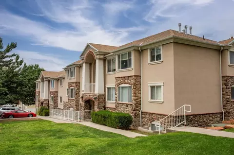 4109 S Highland Dr, Holladay, UT 84124