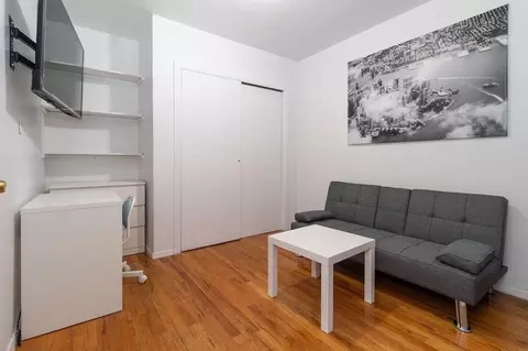 141 E 33rd St, New York, NY 10016