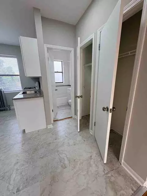 238 N Pine Ave, Chicago, IL 60644 photo 14