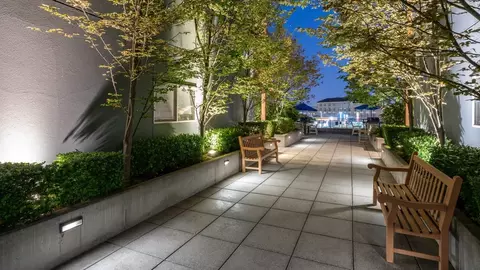 521 S Weller St, Seattle, WA 98104 photo 22