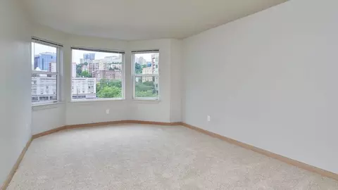 521 S Weller St, Seattle, WA 98104 photo 35