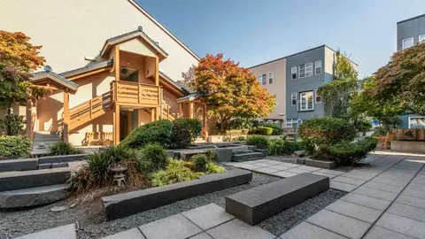 521 S Weller St, Seattle, WA 98104 photo 18